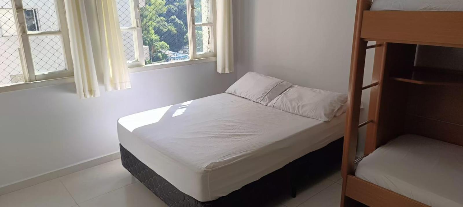 Apartamento Estudio Na Pitangueiras กัวรูจา ภายนอก รูปภาพ